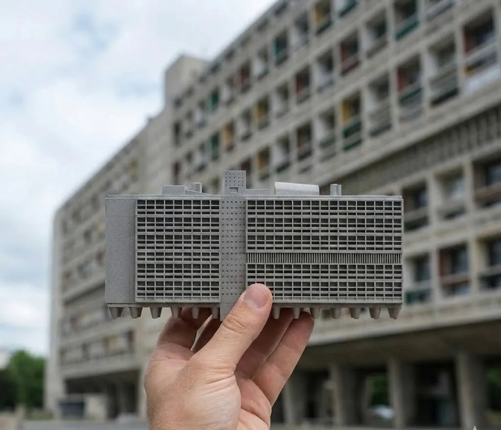 Marseille Unité d'Habitation – architectural concrete sculpture, 45° view