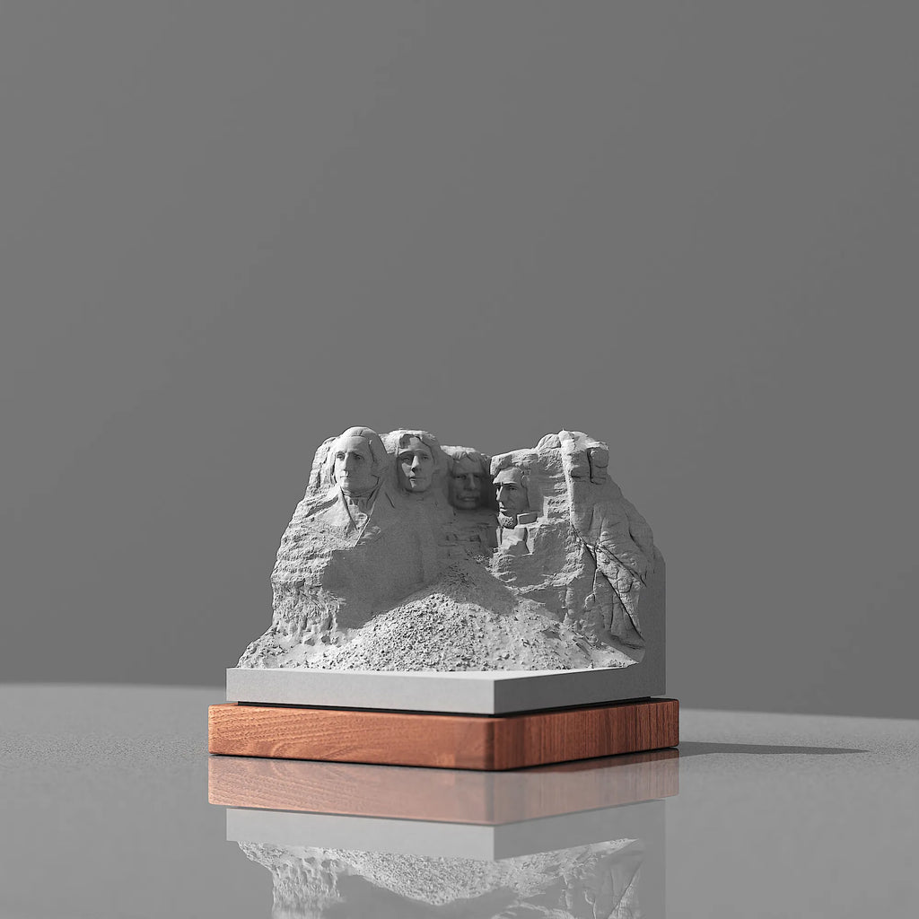 Mount Rushmore Concrete Model – Handcrafted Desk Sculpture & Personalized South Dakota Gift