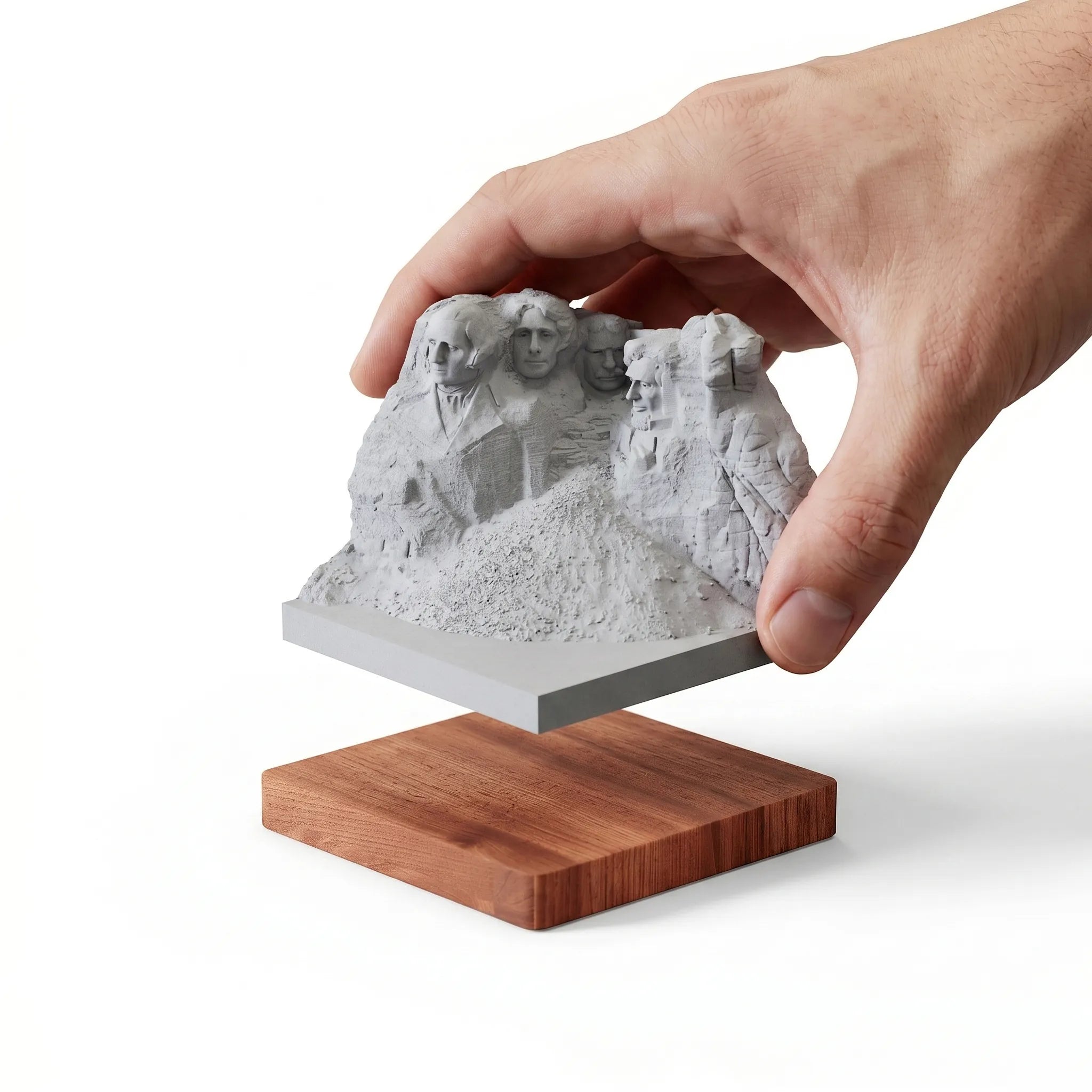 Mount Rushmore Concrete Model – Handcrafted Desk Sculpture & Personalized South Dakota Gift