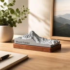 Mount Rainier – concrete architectural model, hero shot