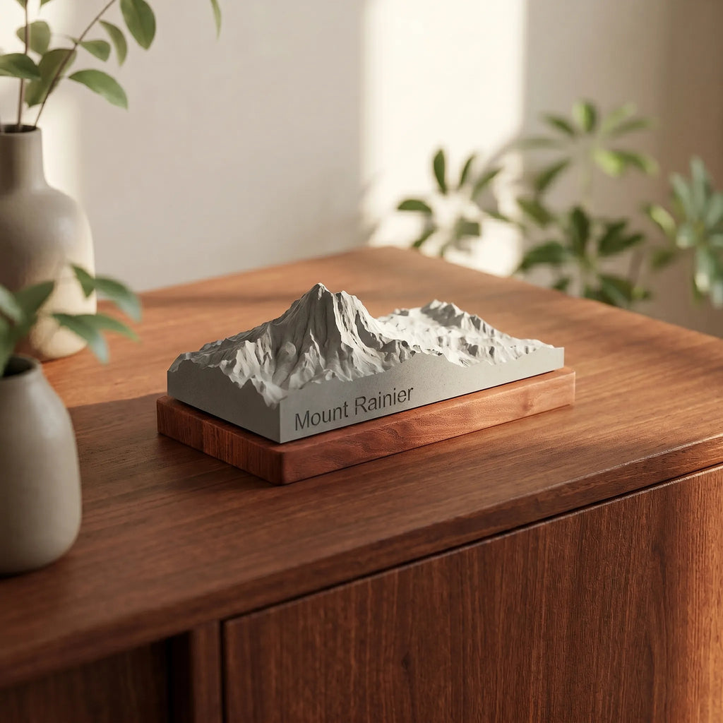 Mount Rainier – scale model concrete architecture, Concretime