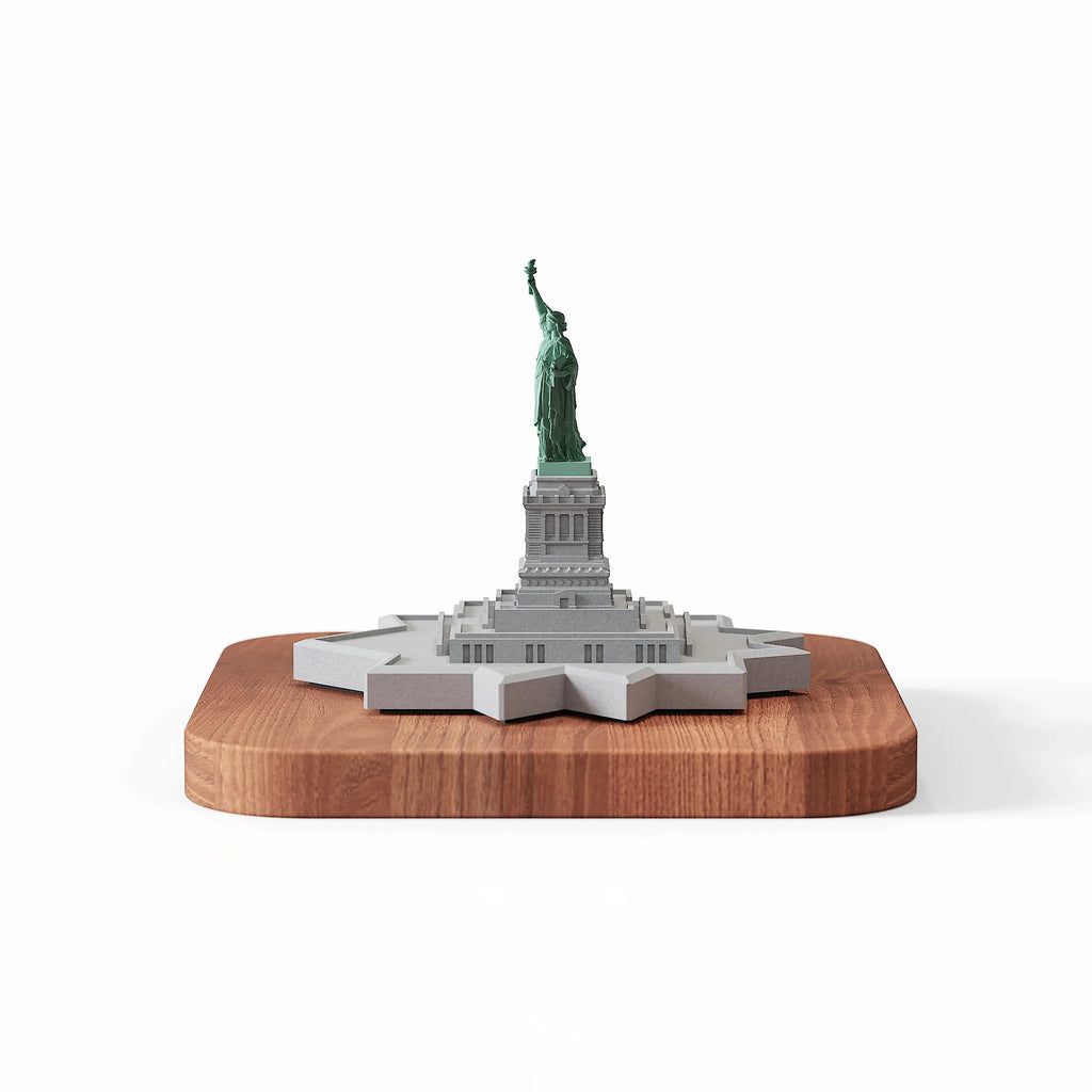 Statue of Liberty – concrete desk decor, natural lighting