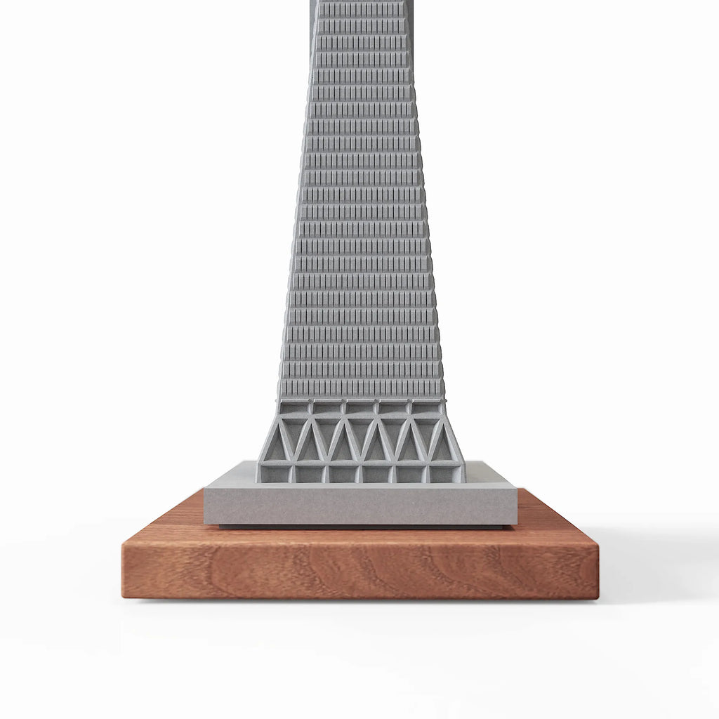 Transamerica Pyramid – Concretime architectural miniature, studio shot